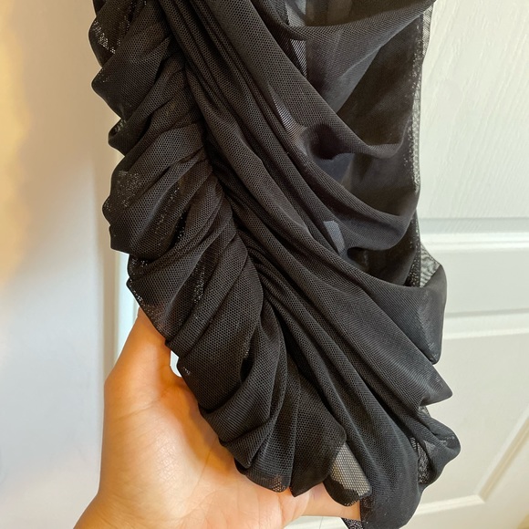 BCBG Bodycon Black Dress Size Small // Used- Good condition - Picture 8 of 10